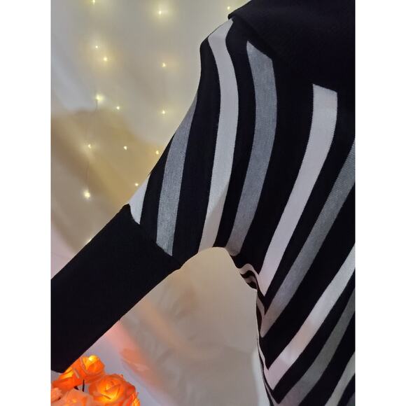 White House Black Market Striped Wool Blend Cowl Neck Sweater Womens Size XS - Picture 6 of 10